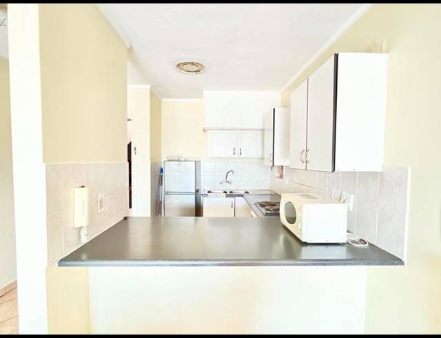 2 BEDROOM APARTMENT FOR SALE IN MENLYN